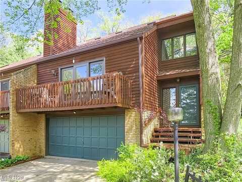 5050 Monticello Avenue NW, Canton, OH 44708