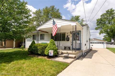807 Hollywood Boulevard, Elyria, OH 44035