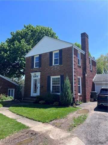 1218 24th Street NE, Canton, OH 44714