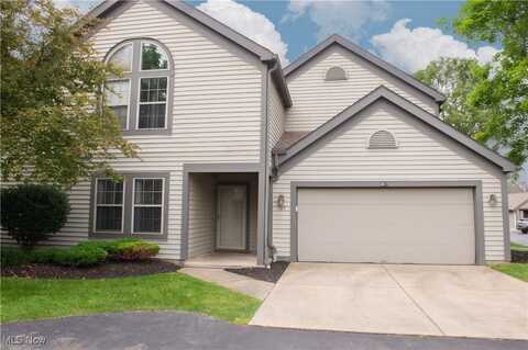 307 N Bayshore Drive, Columbiana, OH 44408