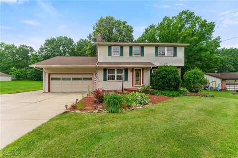 2322 Westview Road, Cortland, OH 44410