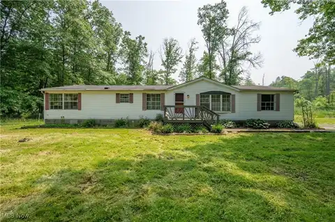 2500 Mcclintocksburg Road, Deerfield, OH 44411