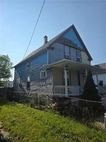 3349 W 44th Street, Cleveland, OH 44109