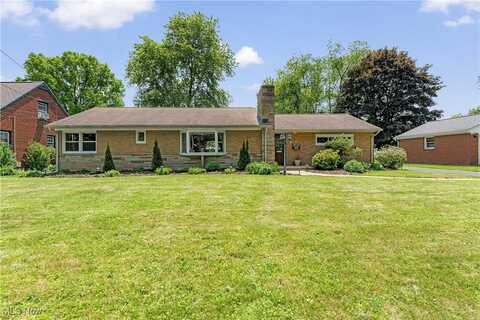 218 Bonnett Street SW, North Canton, OH 44720