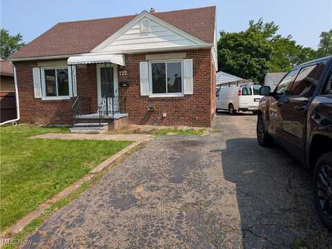 727 N Firestone Boulevard, Akron, OH 44306