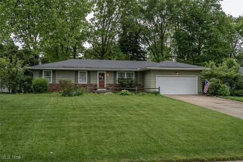 2785 Greenridge Road, Norton, OH 44203
