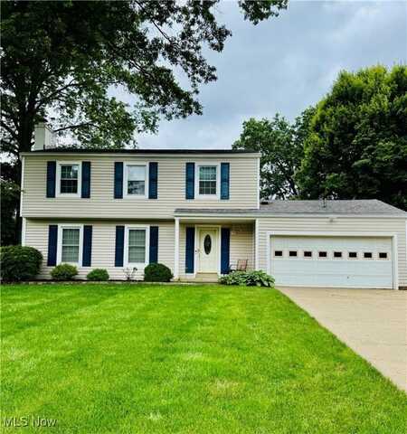 310 Green Hill Drive, Tallmadge, OH 44278