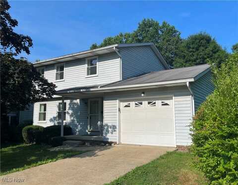 450 S Walnut Street, Ravenna, OH 44266