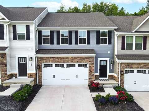 1541 Spruce Hill Drive, Stow, OH 44224
