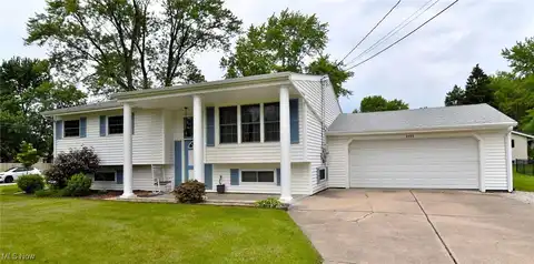 2453 Sherwin Drive, Twinsburg, OH 44087