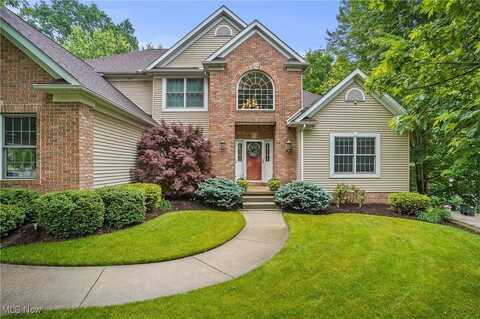 2634 Deer Ridge Run, Cuyahoga Falls, OH 44223