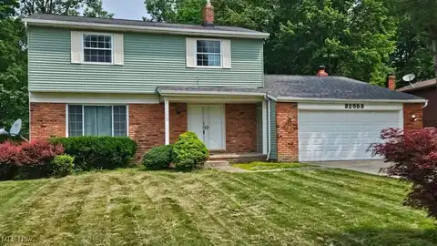 32553 N Roundhead Drive, Solon, OH 44139