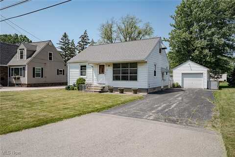 171 Sipple Avenue, Amherst, OH 44001