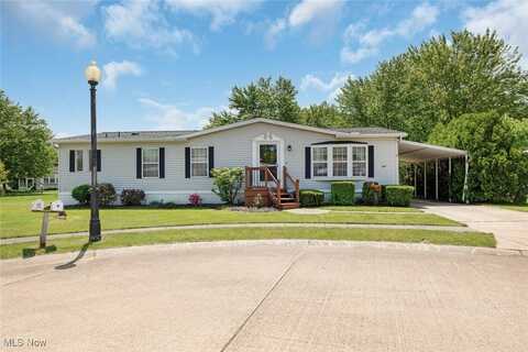 8 Harmony, Olmsted Twp, OH 44138
