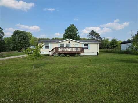 8448 Slagle Road, Windham, OH 44288