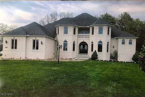 6419 S Rim Circle, Valley City, OH 44280
