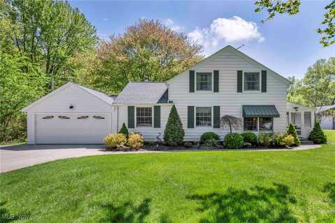 11483 Robson Road, Grafton, OH 44044