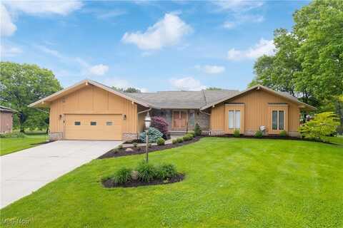 3751 Muirfield Drive, Uniontown, OH 44685