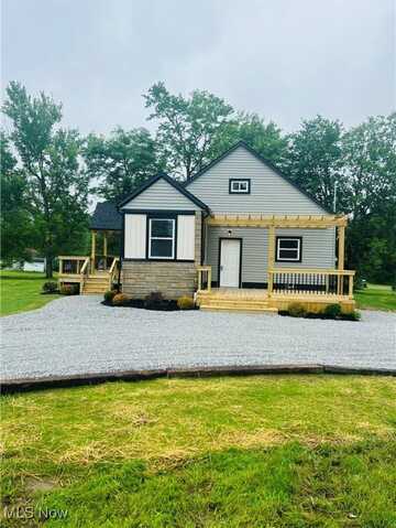 6201 Peck Road, Ravenna, OH 44266