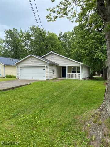 4920 Thomas Boulevard, Geneva, OH 44041