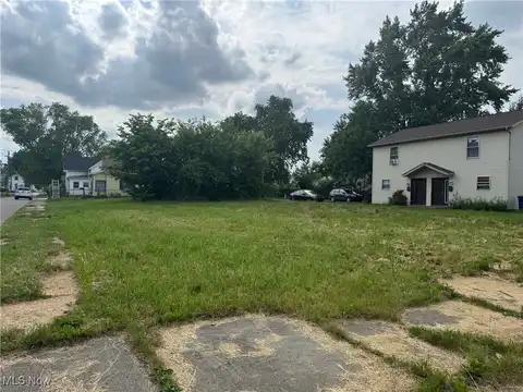 165 S 3rd Street, Newark, OH 43055