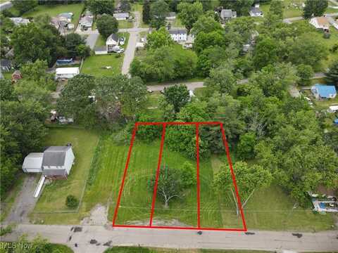 Baumford Avenue SE, Canton, OH 44707