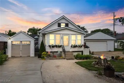 7702 Snow Road, Parma, OH 44129