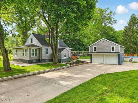 3136 Ellet Avenue, Akron, OH 44312