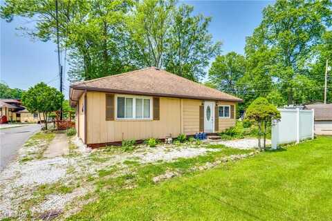 4944 Coleman Drive, Akron, OH 44319