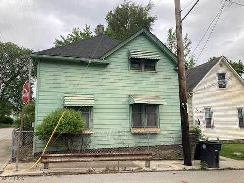 3433 E 50th Street, Cleveland, OH 44127