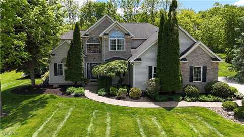 3130 Hollybrook Lane, Mogadore, OH 44260