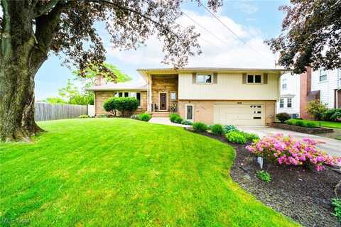 2545 Knollwood Avenue, Poland, OH 44514