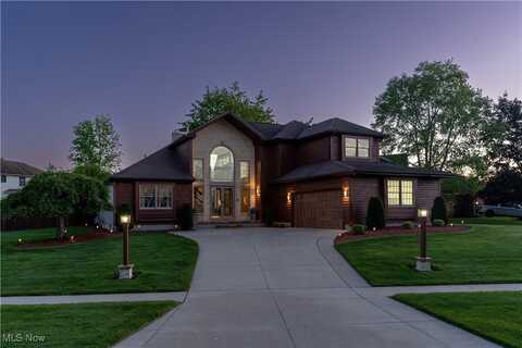 16317 Acacia Drive, Strongsville, OH 44136
