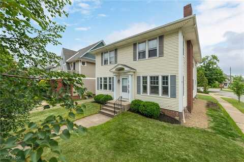 1319 Hathaway Avenue, Lakewood, OH 44107