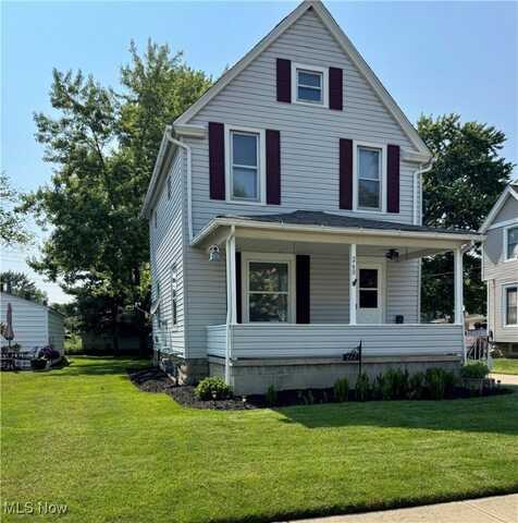 260 Harwood Street, Elyria, OH 44035