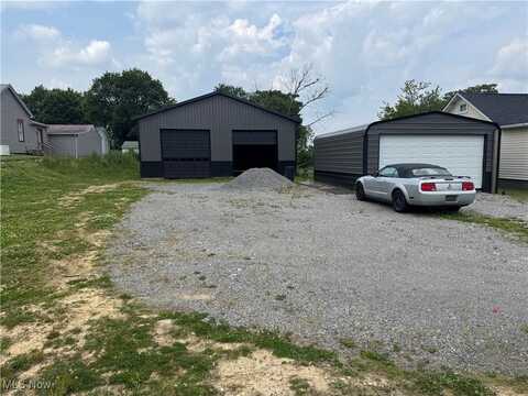 1911 Lisbon, East Liverpool, OH 43920