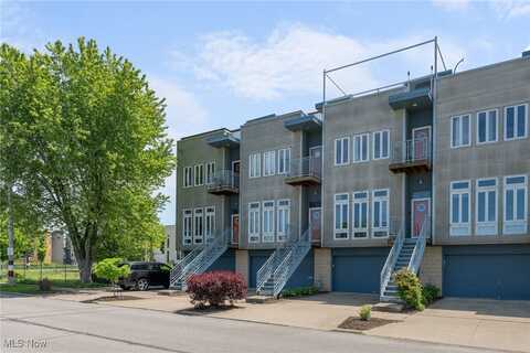 6606 Father Caruso Drive, Cleveland, OH 44102