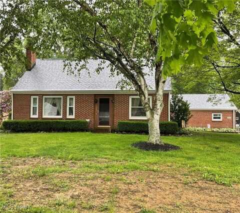 5002 Wooster Road W, Norton, OH 44203