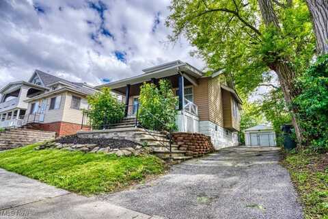 8208 Vista Avenue, Garfield Heights, OH 44125