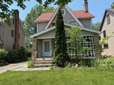 2016 Rossmoor Road, Cleveland Heights, OH 44118