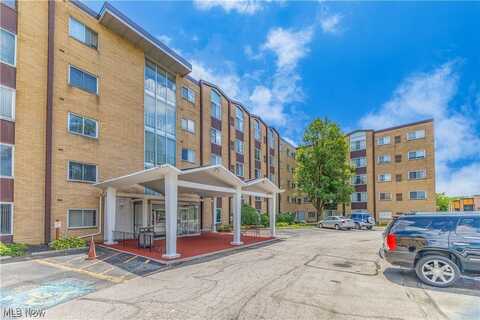 25735 Lorain Road, North Olmsted, OH 44070