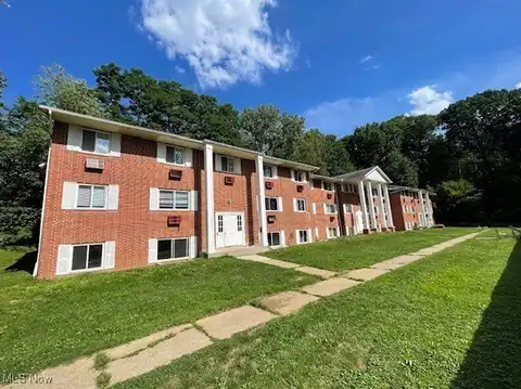 1935 Brookside Drive, Wooster, OH 44691