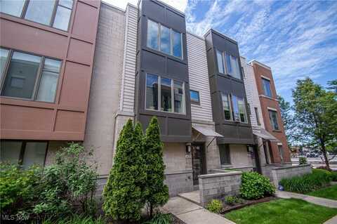 1425 Lindazzo Avenue, Cleveland, OH 44114