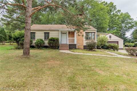 6114 Crossview Road, Seven Hills, OH 44131