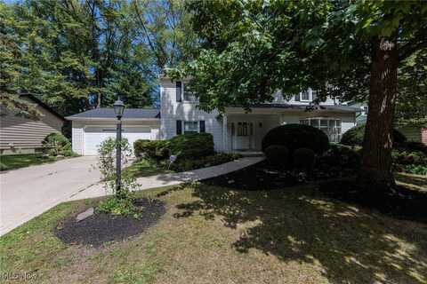 33403 Cromwell Drive, Solon, OH 44139