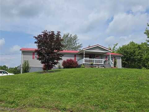 1947 N Vinegar Hill Road NE, Mcconnelsville, OH 43756