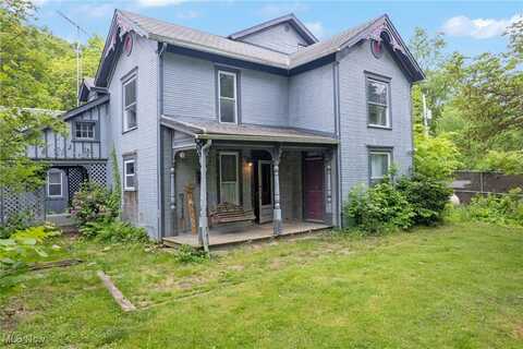 3890 Pert Hill Road, Hopewell, OH 43746