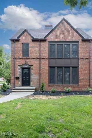17607 Scottsdale Boulevard, Shaker Heights, OH 44120