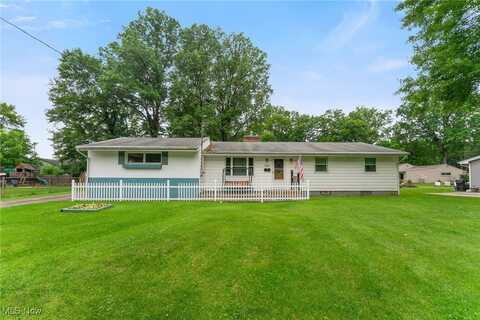 3350 Black Oak Lane, Austintown, OH 44511