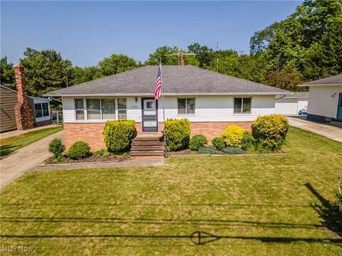 9235 Lincoln Drive, Northfield, OH 44067